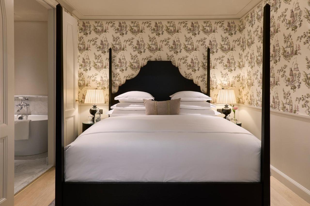 Villa Dagmar Стокхолм Екстериор снимка A bedroom at The Ivy Hotel
