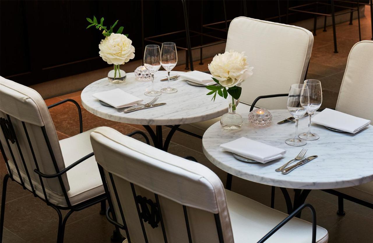 Villa Dagmar Стокхолм Екстериор снимка Tables at the restaurant