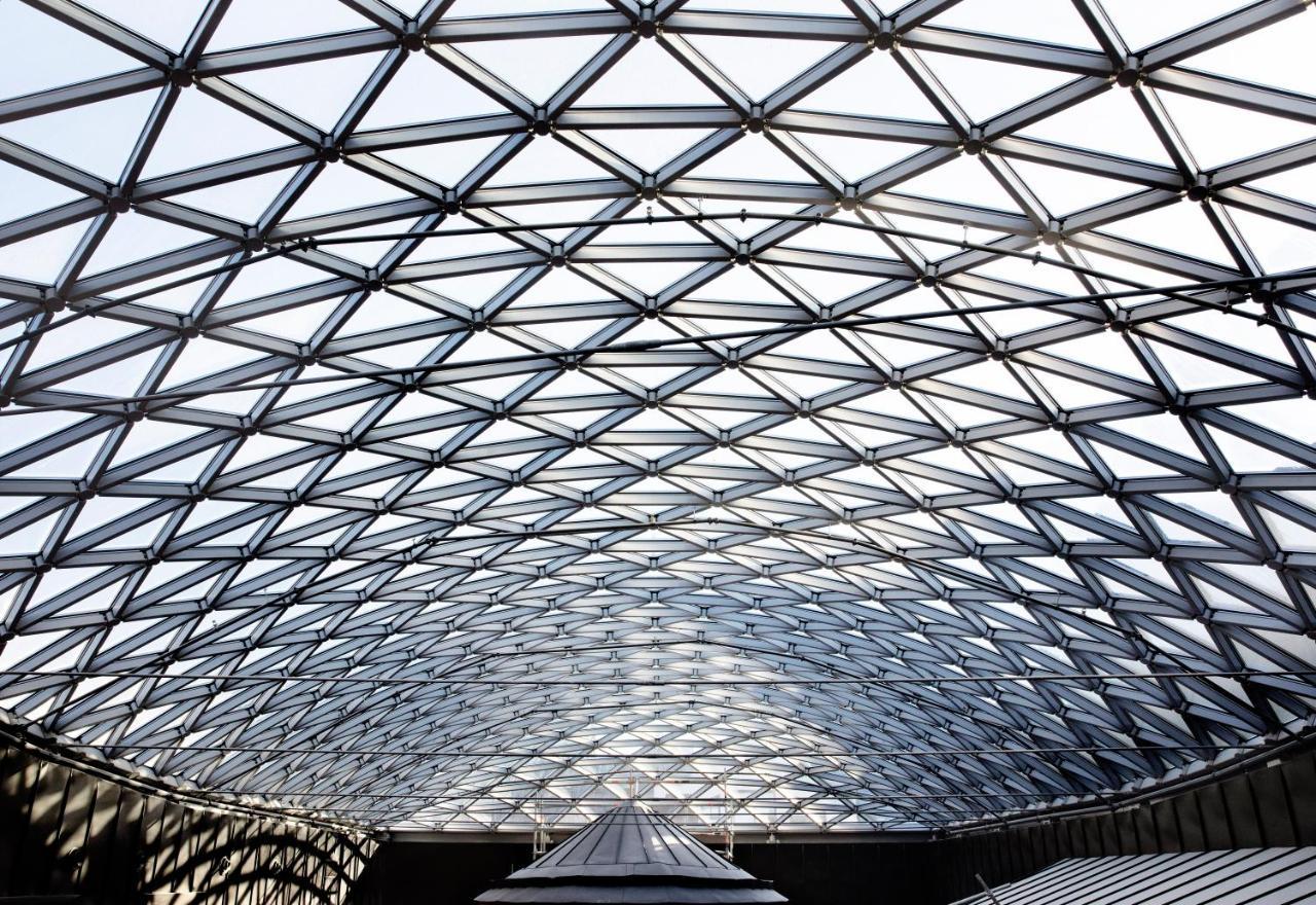 Villa Dagmar Стокхолм Екстериор снимка The roof of the National Gallery, Berlin