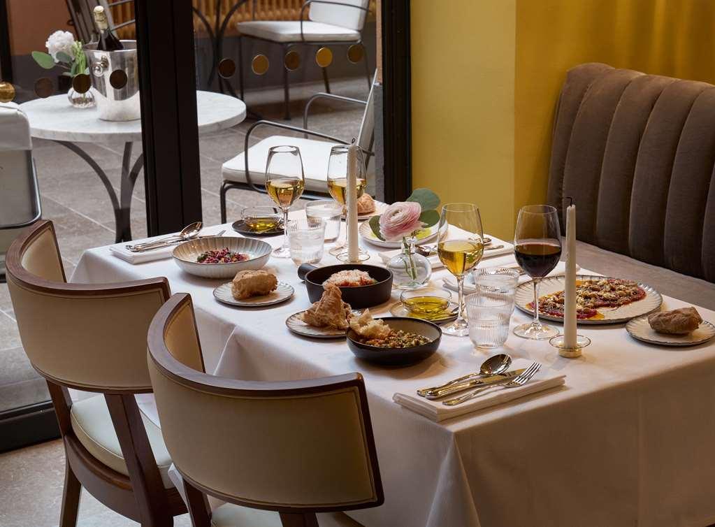 Villa Dagmar Стокхолм Ресторант снимка A table at the restaurant